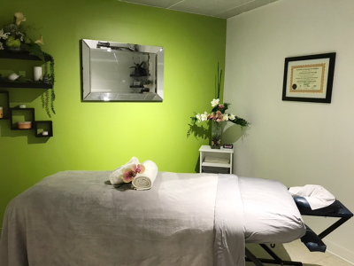 Image clinique salle massage reflexologie les pieds en sante